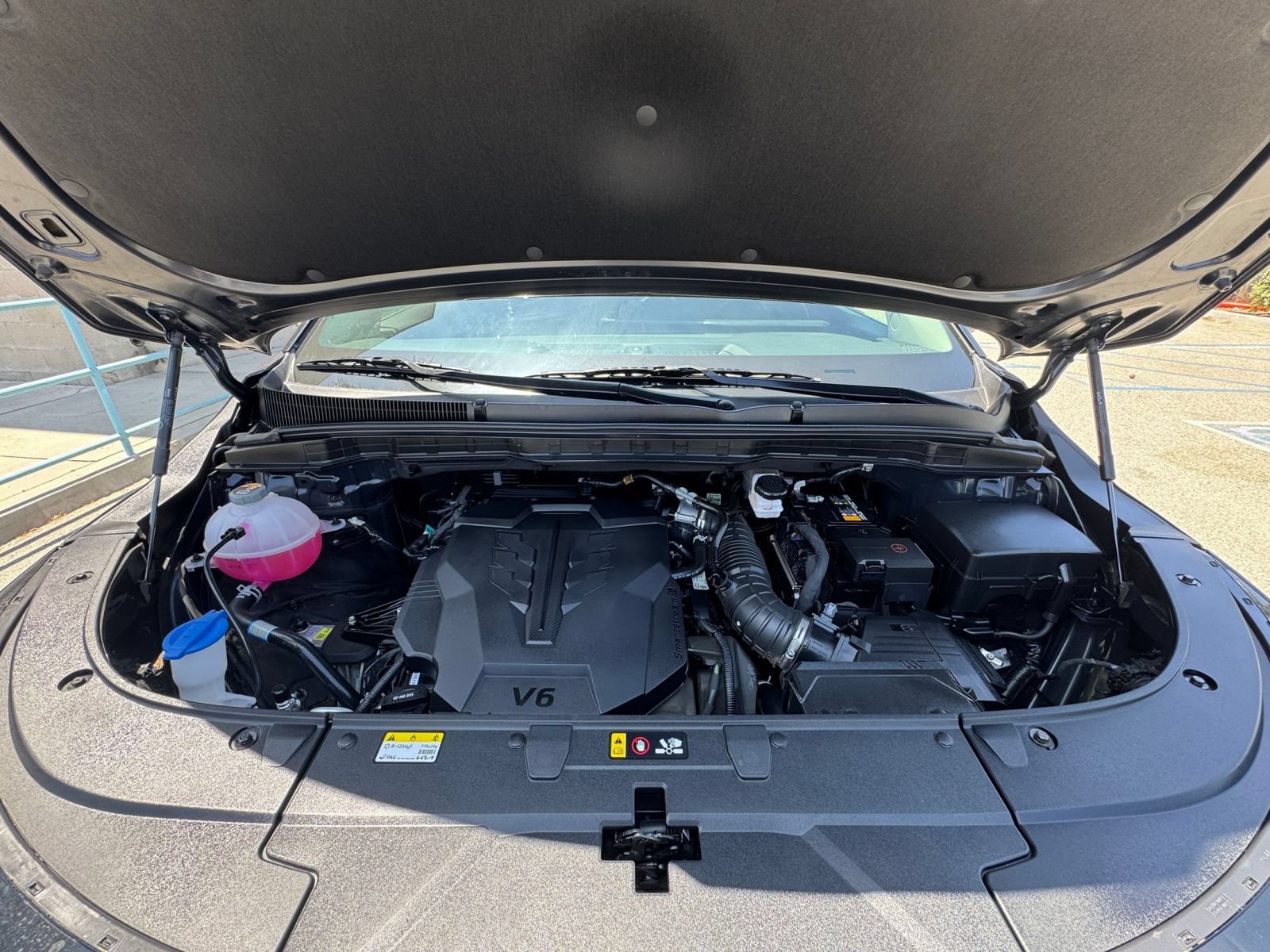 Used 2026 Kia Carnival FWD image 34