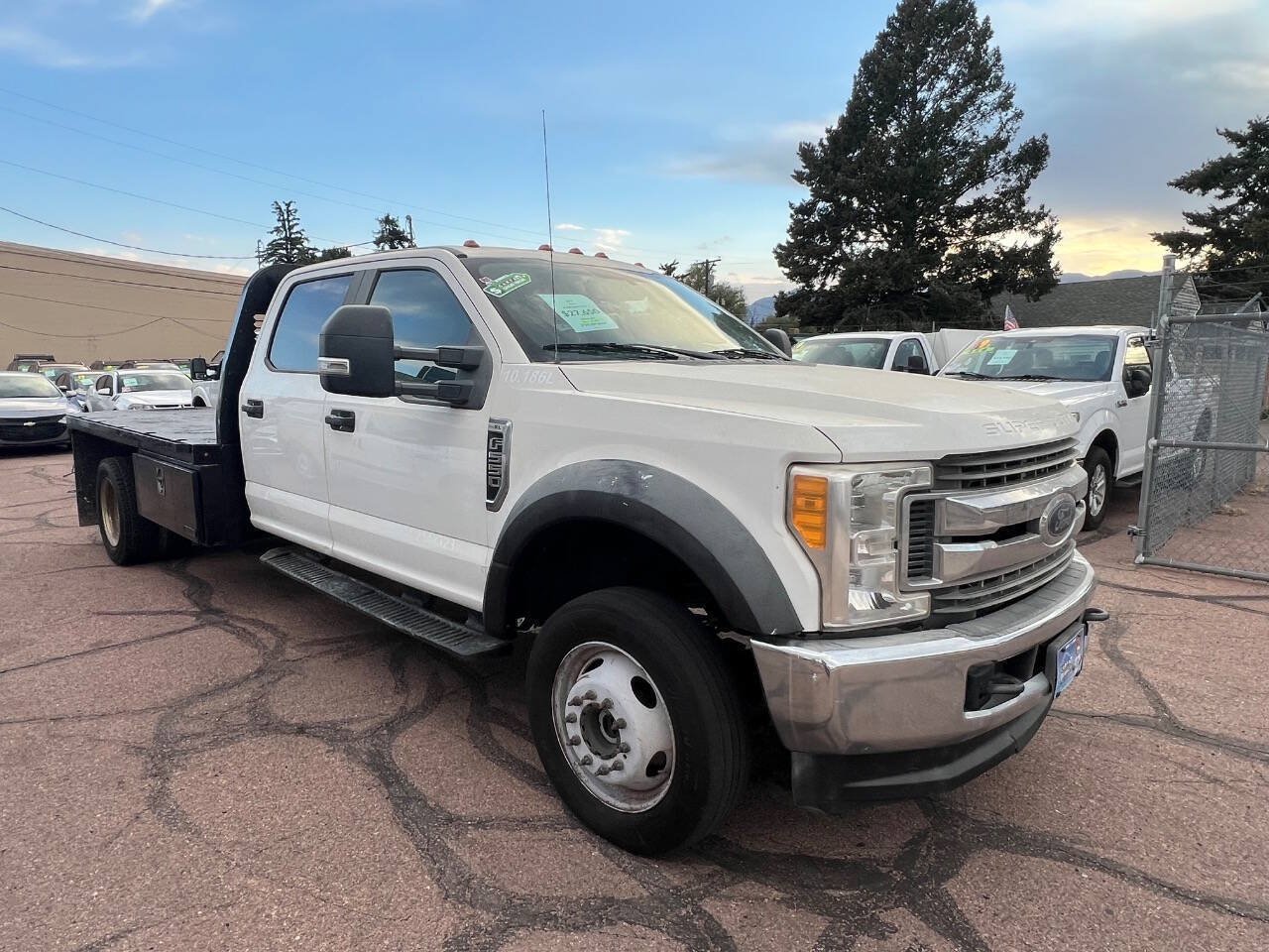 Used 2017 Ford F550 4x4 Crew Cab Super Duty image 1