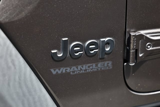 Used 2021 Jeep Wrangler Unlimited Sport AWD/4WD image 12