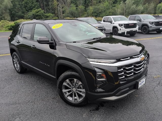Used 2025 Chevrolet Equinox LT AWD/4WD image 6