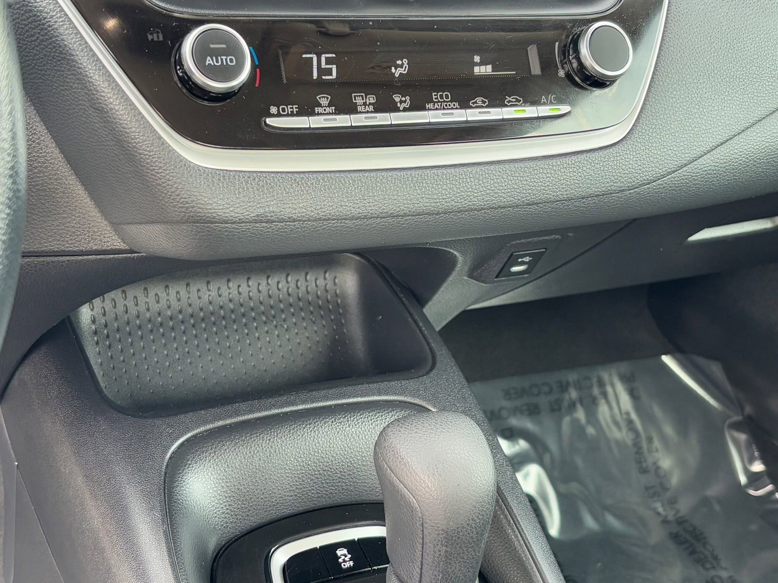 Certified 2025 Toyota Corolla LE w/ Convenience Package image 26