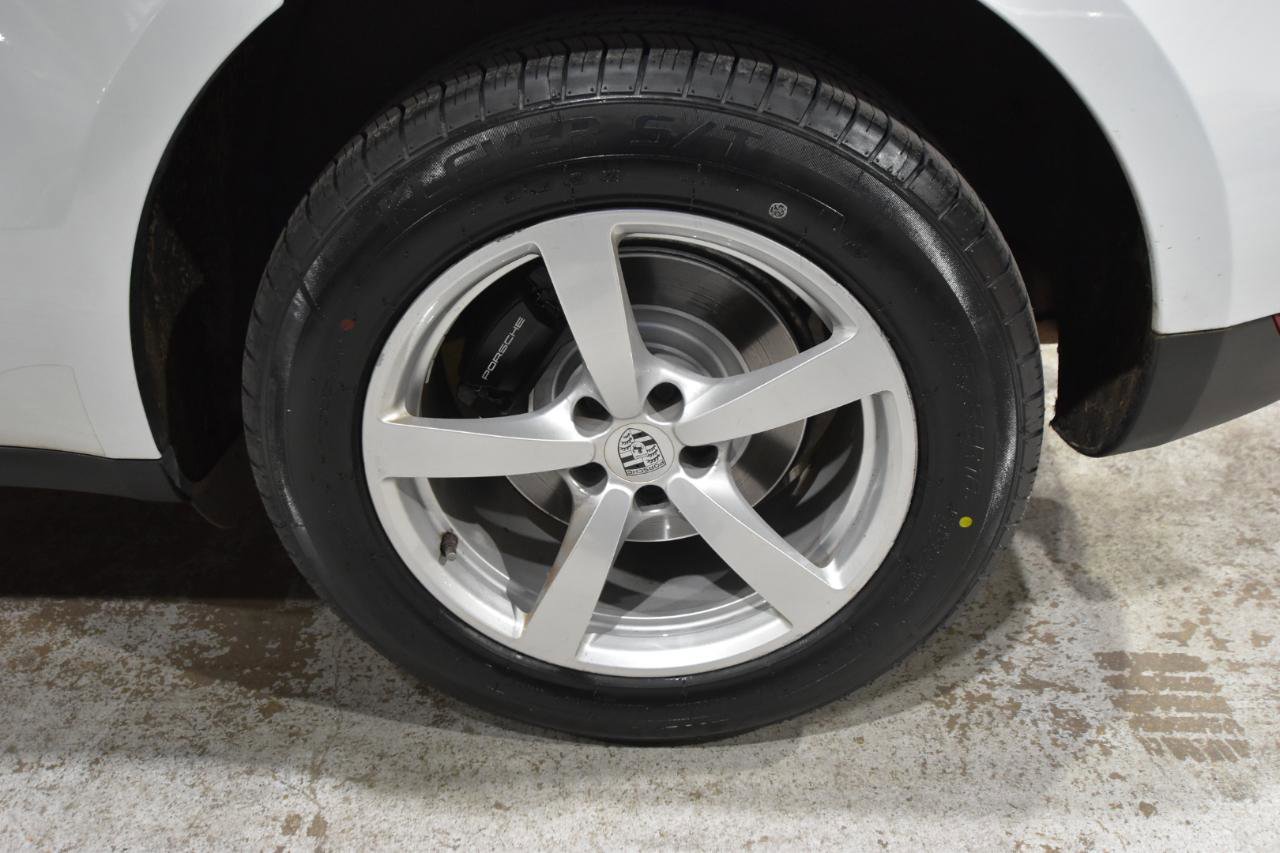 Used 2018 Porsche Macan AWD/4WD image 60