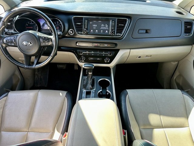 Used 2020 Kia Sedona EX image 16