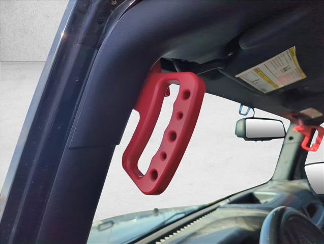 Used 2016 Jeep Wrangler Unlimited Sahara w/ Dual Top Group image 17