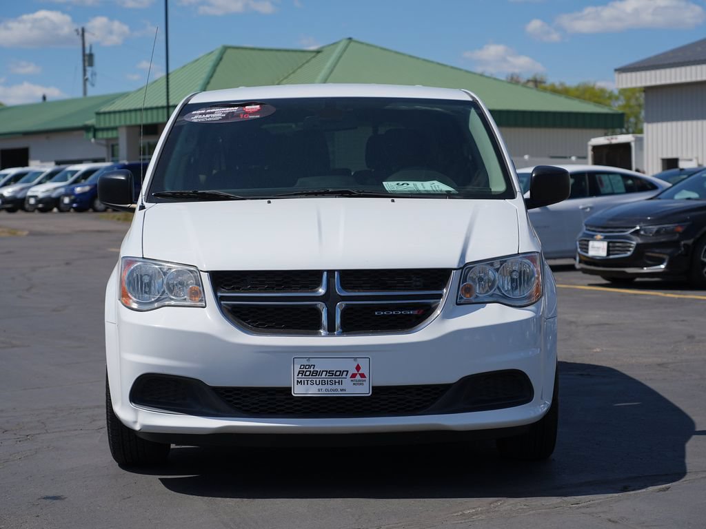 Used 2018 Dodge Grand Caravan SE w/ UConnect Hands-Free Group FWD image 8