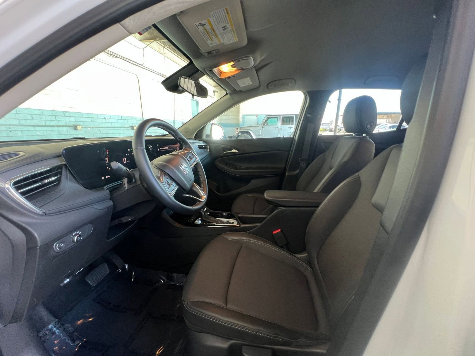 Used 2025 Buick Encore GX Preferred image 27