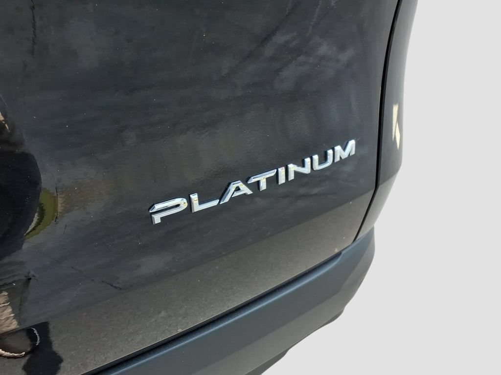 Used 2026 Toyota Grand Highlander AWD image 9