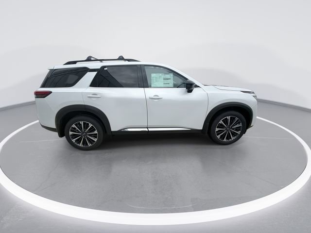 New 2026 Nissan Pathfinder Platinum AWD/4WD image 9