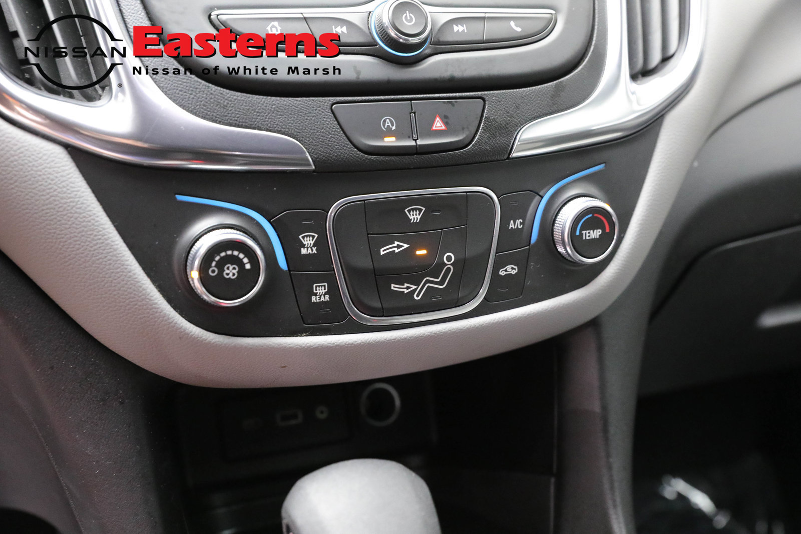 Used 2022 Chevrolet Equinox LT FWD image 19