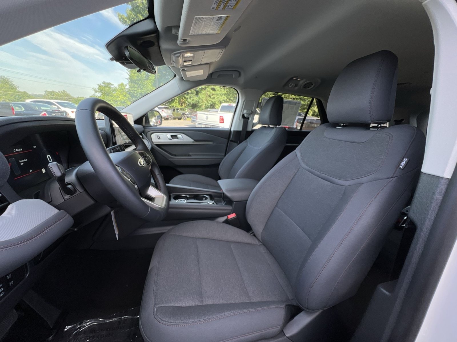 New 2026 Ford Explorer Active AWD/4WD image 13