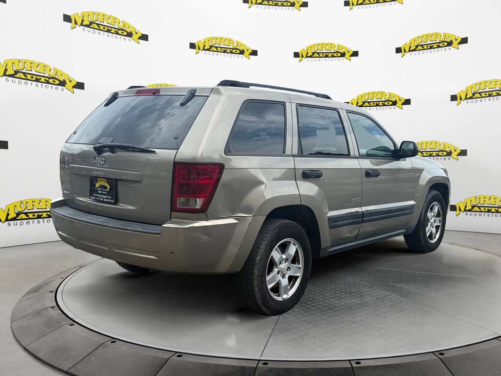 Used 2006 Jeep Grand Cherokee Laredo w/ Cargo Convenience Group RWD image 5