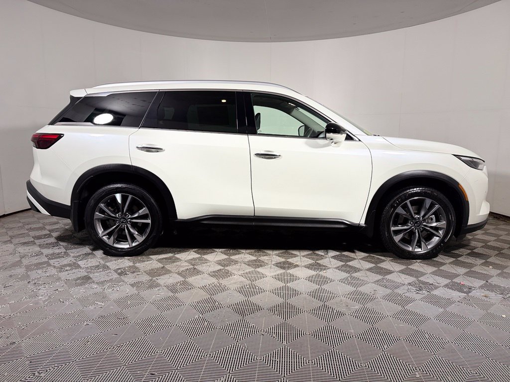 Used 2023 INFINITI QX60 Luxe AWD/4WD image 8