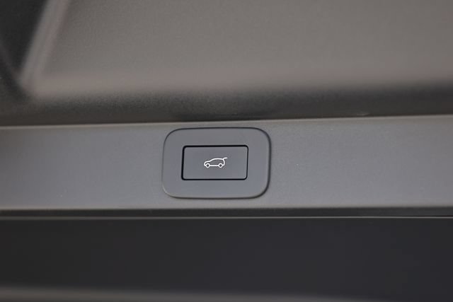 New 2026 Land Rover Range Rover SE AWD/4WD image 39