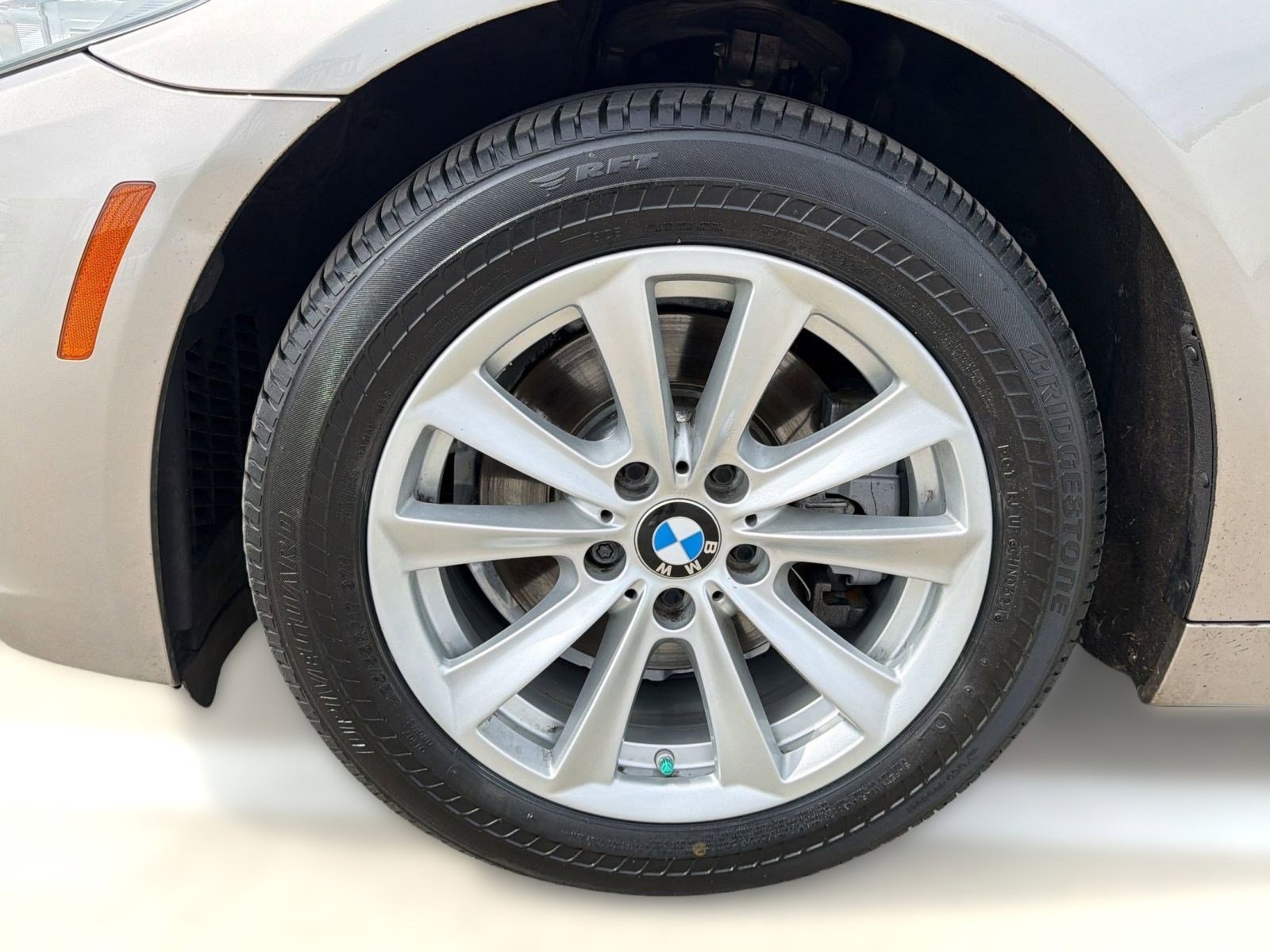 Used 2015 BMW 528i Sedan RWD image 11