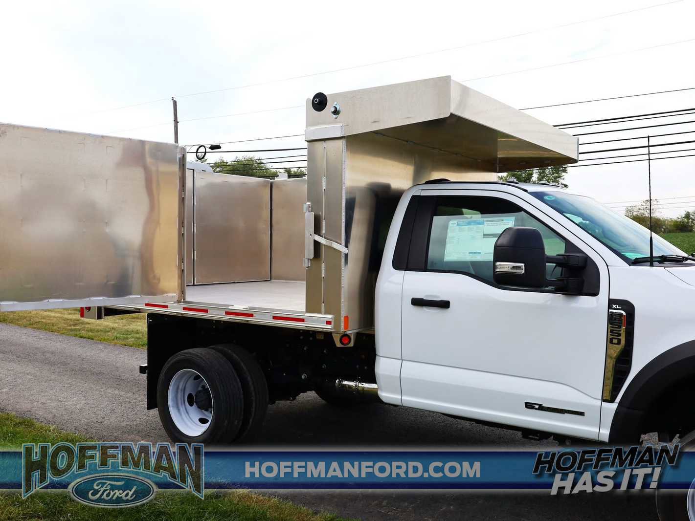New 2023 Ford F550 4x4 Regular Cab Super Duty image 12
