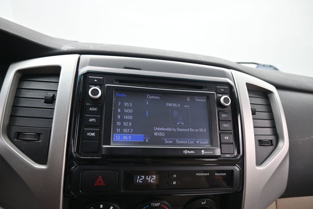 Used 2014 Toyota Tacoma 2WD Access Cab w/ SR5 Package image 21