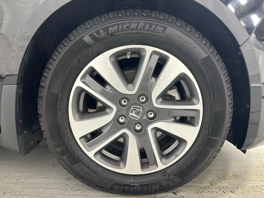 Used 2016 Honda Odyssey Touring Elite image 64