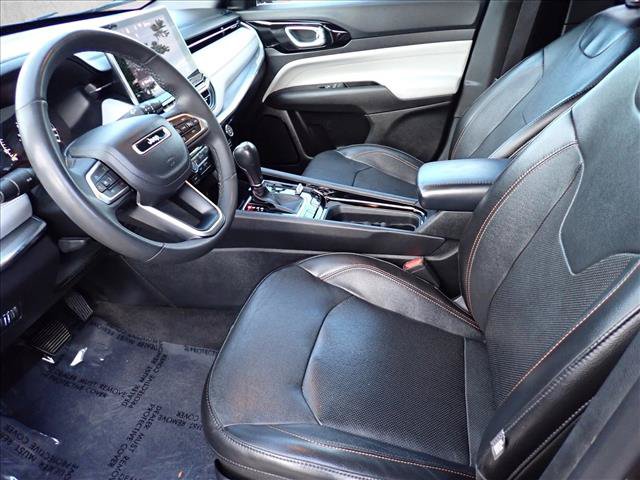 Used 2023 Jeep Compass Limited AWD/4WD image 11