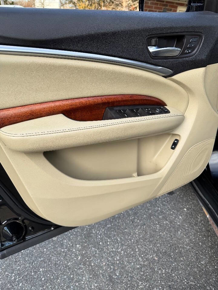 Used 2017 Acura MDX SH-AWD w/ Advance Package image 21