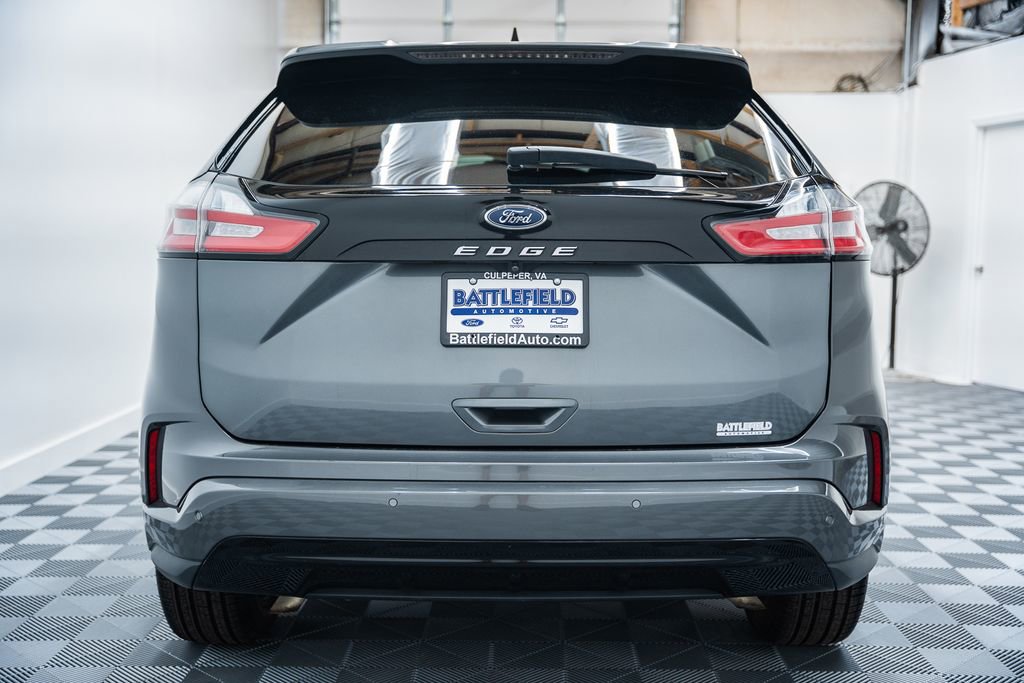 Used 2022 Ford Edge ST-Line image 5