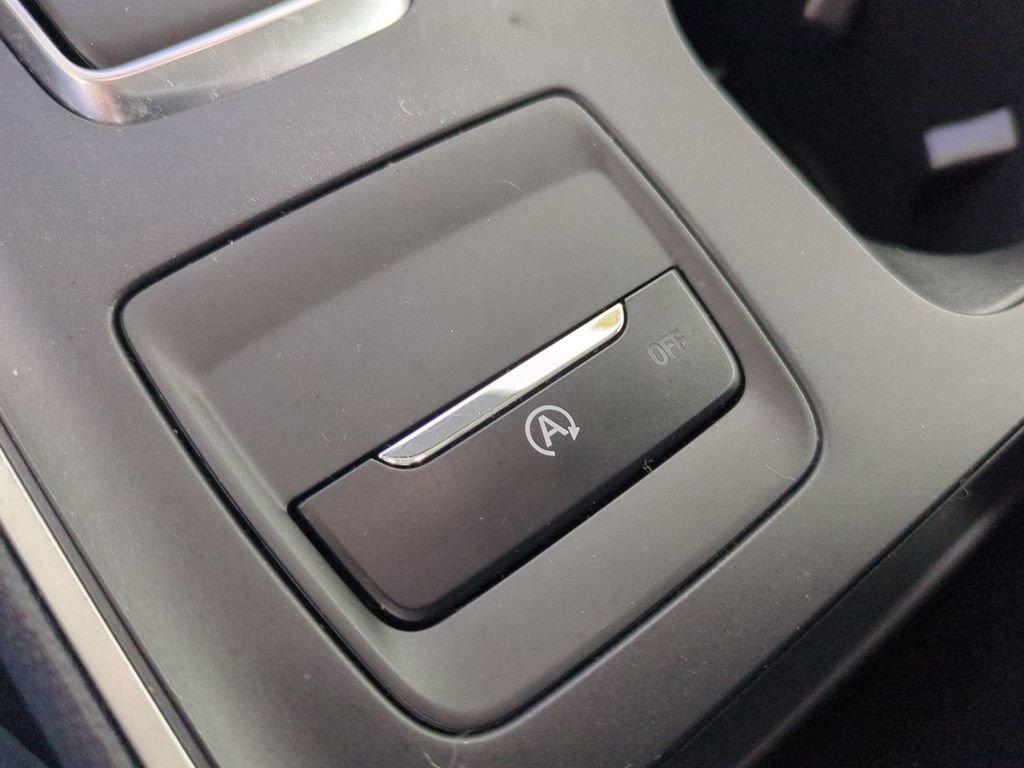 Used 2024 Ford Edge SE AWD/4WD image 27