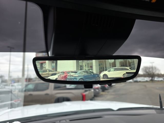 Used 2025 GMC Sierra 2500 AT4 w/ Technology Package image 28