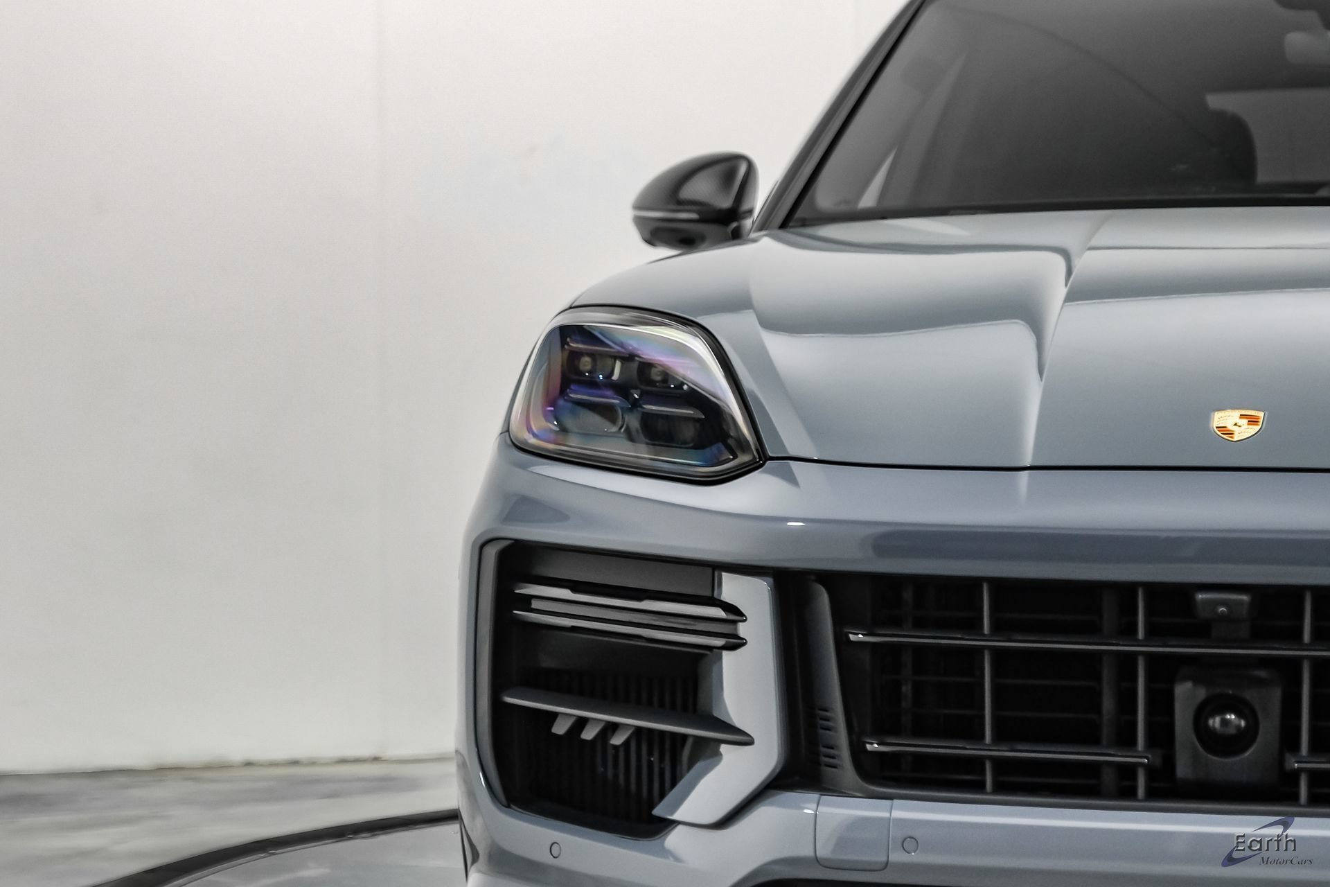 Used 2024 Porsche Cayenne Turbo GT AWD/4WD image 30