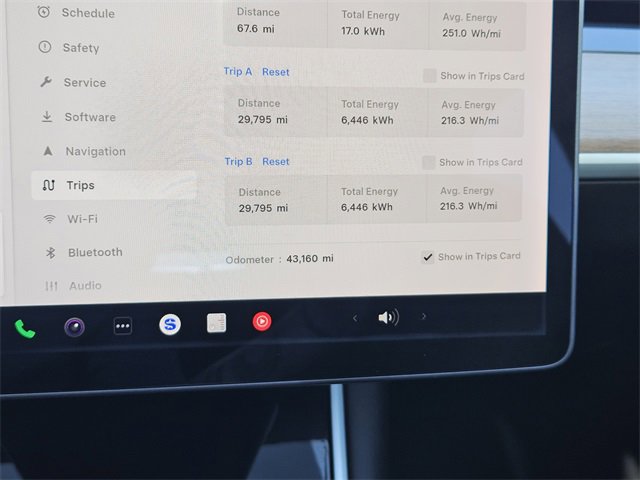 Used 2020 Tesla Model 3 Standard Range Plus image 18
