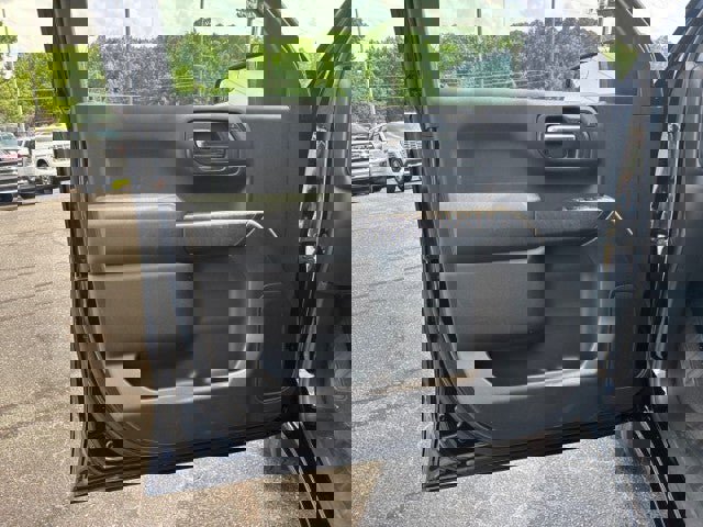 New 2025 GMC Sierra 1500 Pro w/ Graphite Edition image 3