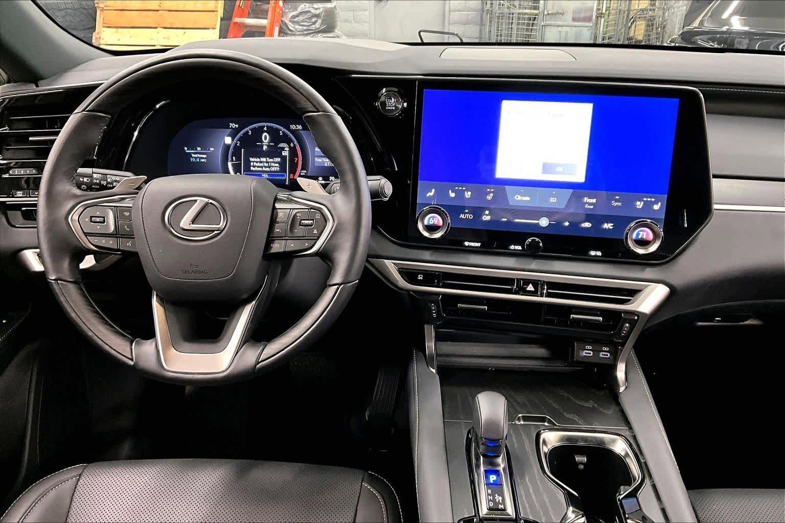 Used 2026 Lexus RX 350 Premium w/ Accessory Package (2T) FWD image 16