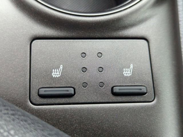 Used 2022 Toyota Camry XSE image 23