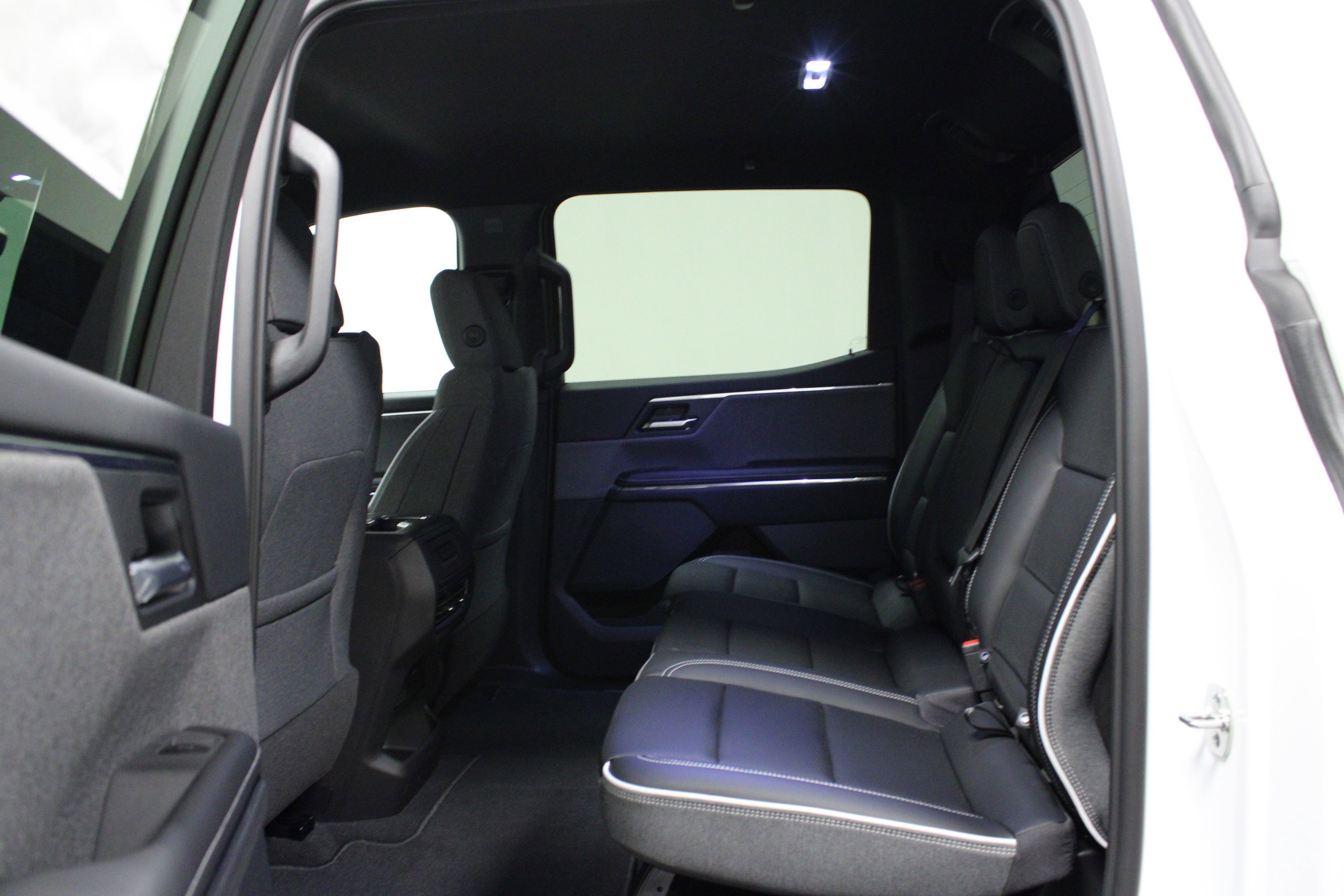 New 2026 GMC Sierra EV Elevation w/ Premium Package image 13