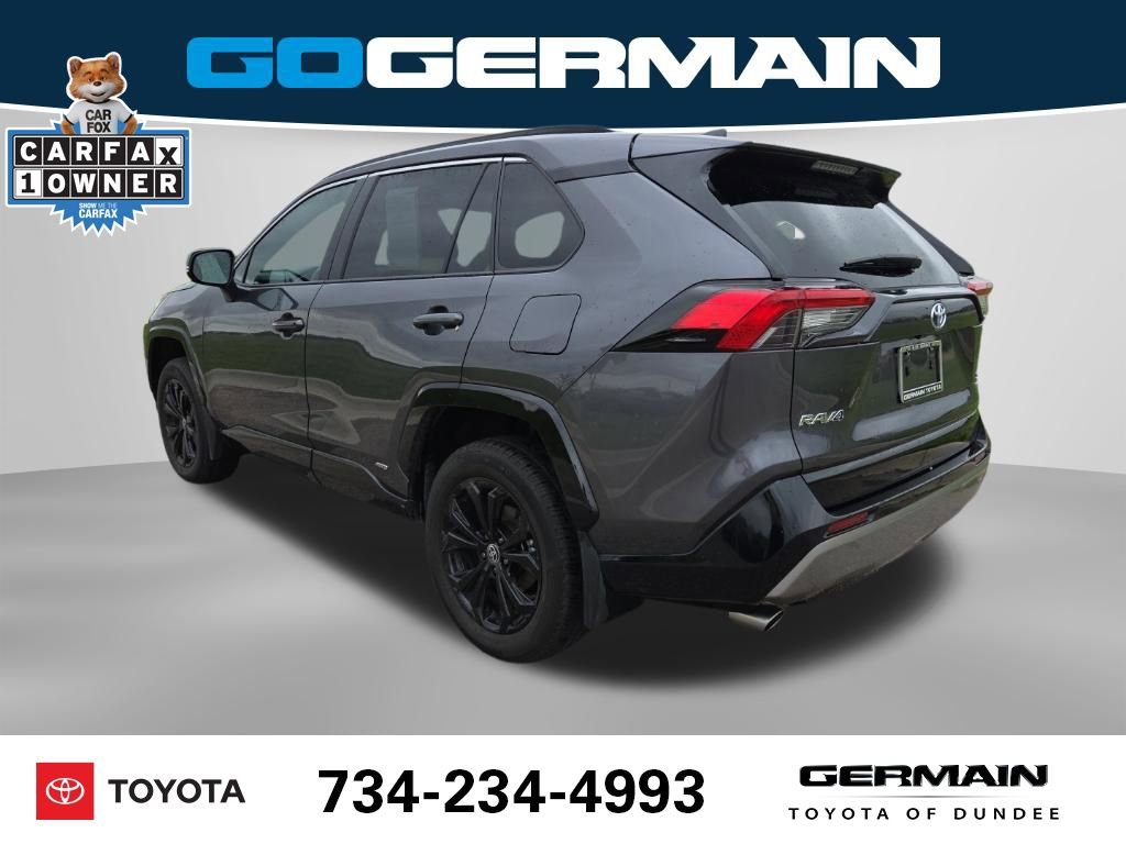 Used 2024 Toyota RAV4 SE w/ Weather Package AWD/4WD image 11
