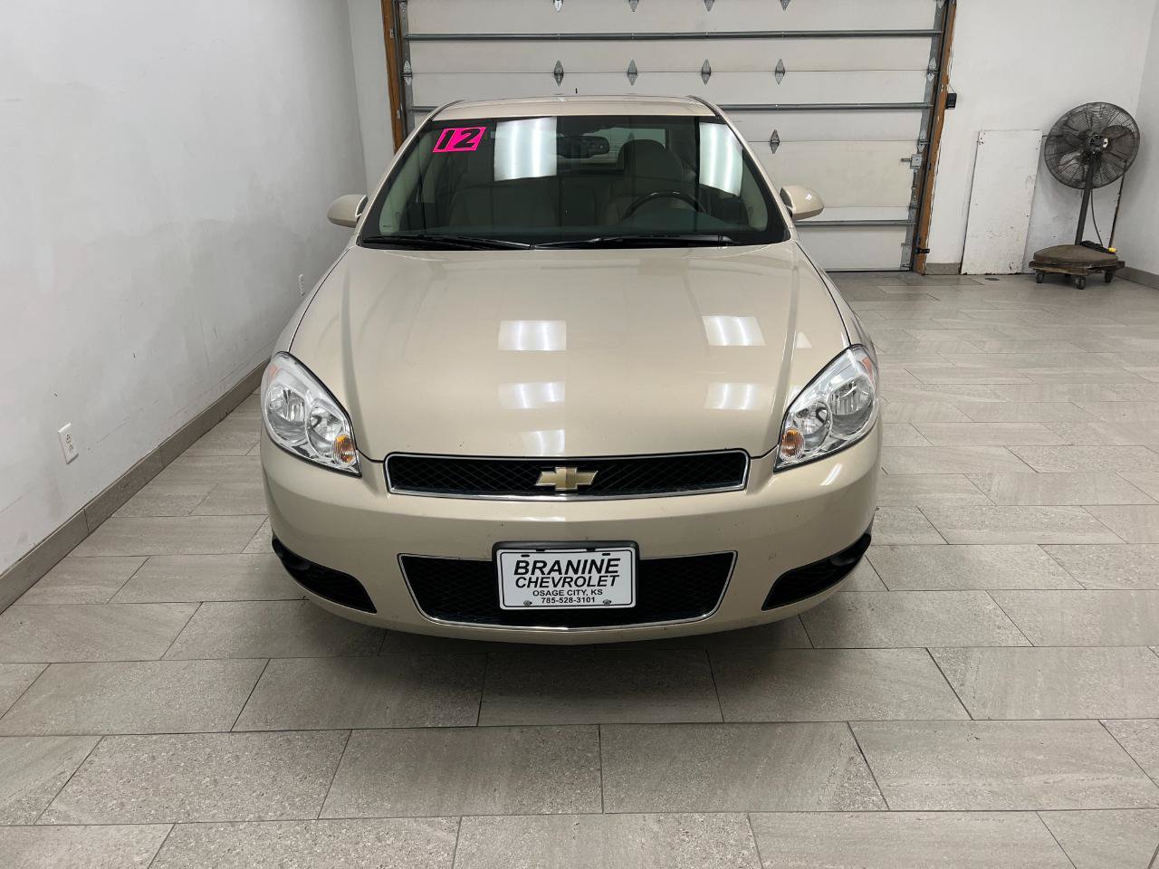 Used 2012 Chevrolet Impala LTZ FWD image 9