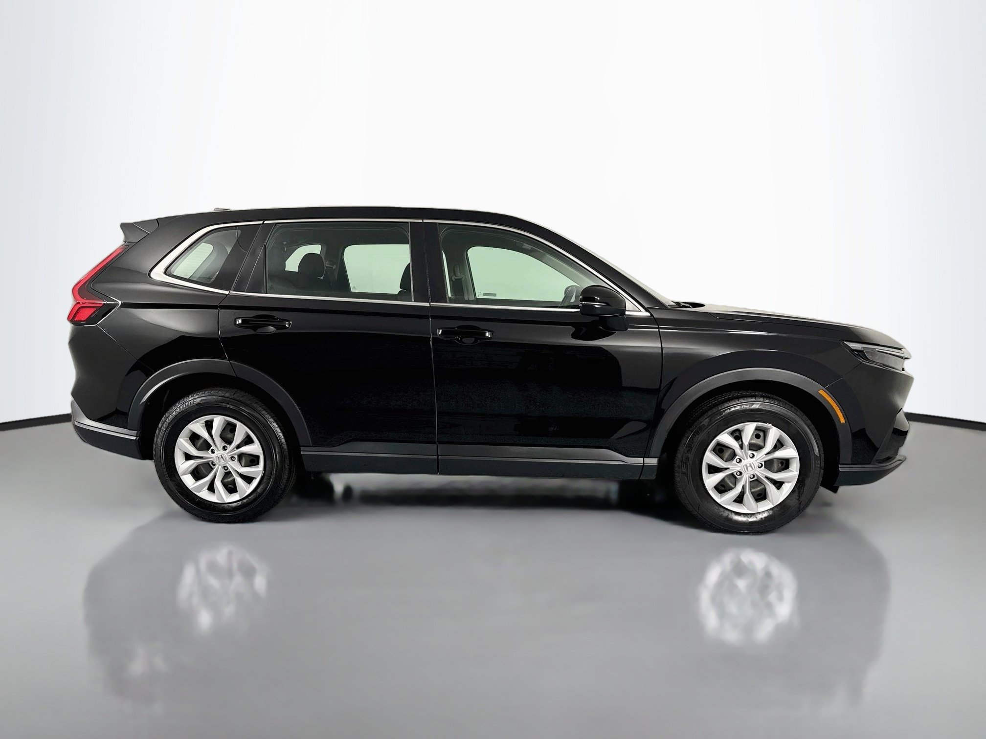 Certified 2024 Honda CR-V LX image 4