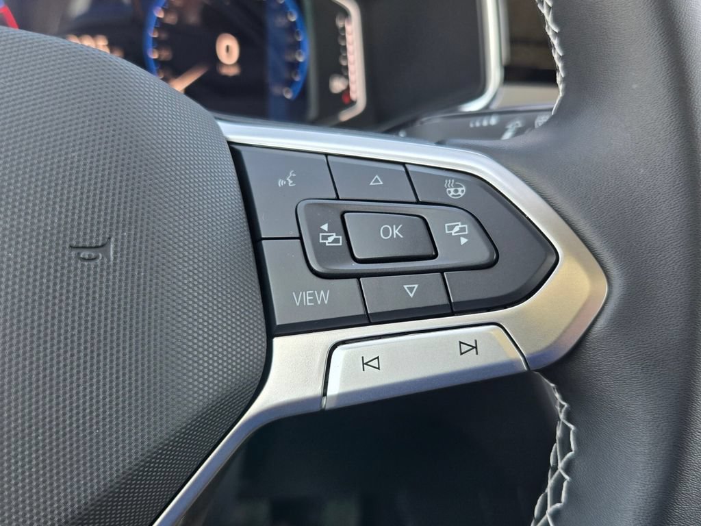 New 2026 Volkswagen Taos SEL AWD/4WD image 12