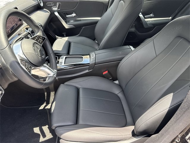 New 2025 Mercedes-Benz CLA 250 image 25