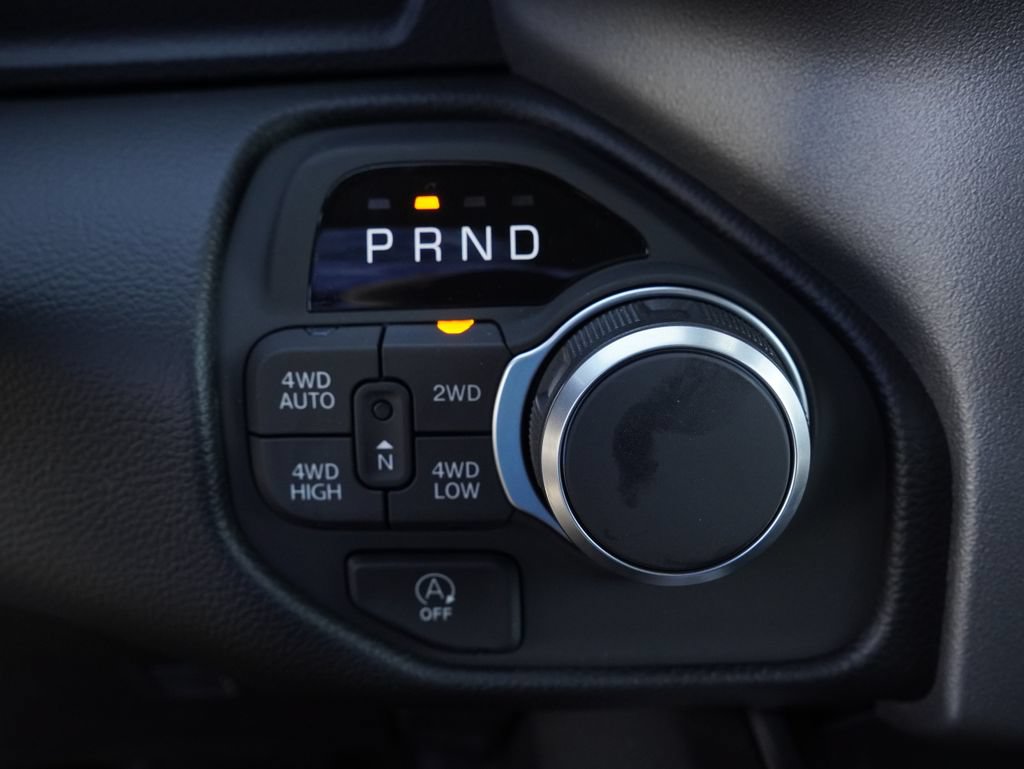 New 2026 RAM 1500 Big Horn AWD/4WD image 24