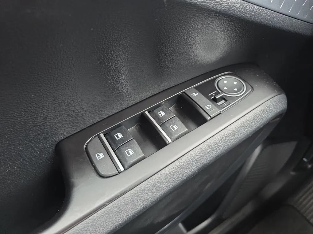 Used 2022 Kia Soul GT-Line FWD image 25