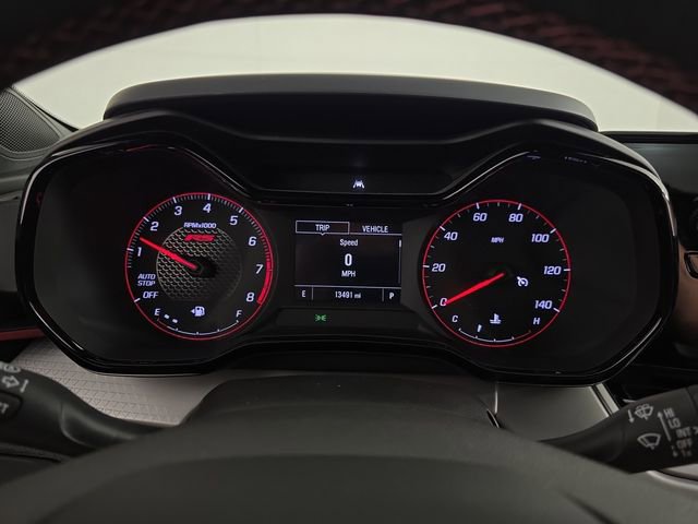 Used 2025 Chevrolet Trax RS FWD image 11