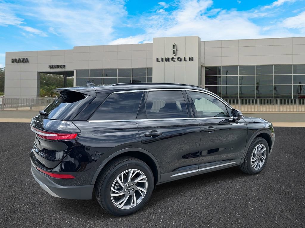 New 2025 Lincoln Corsair FWD w/ Equipment Group 101A image 3