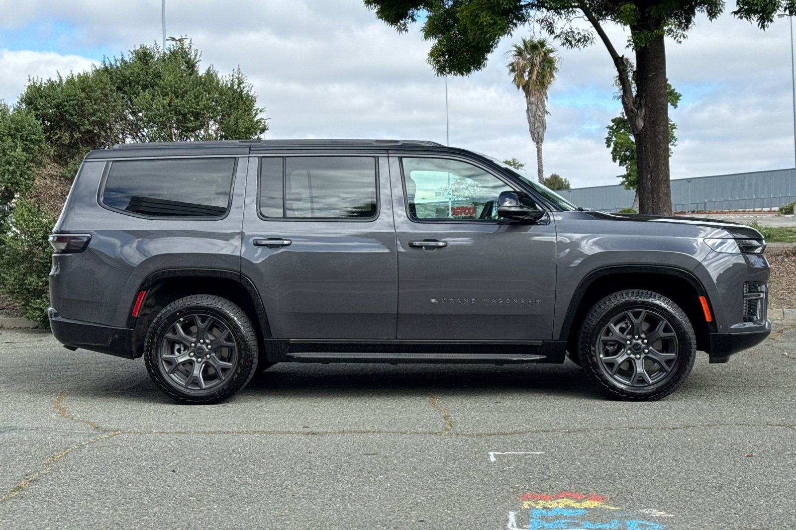 New 2026 Jeep Grand Wagoneer 4WD w/ Quick Order Packge 29V Upland image 2