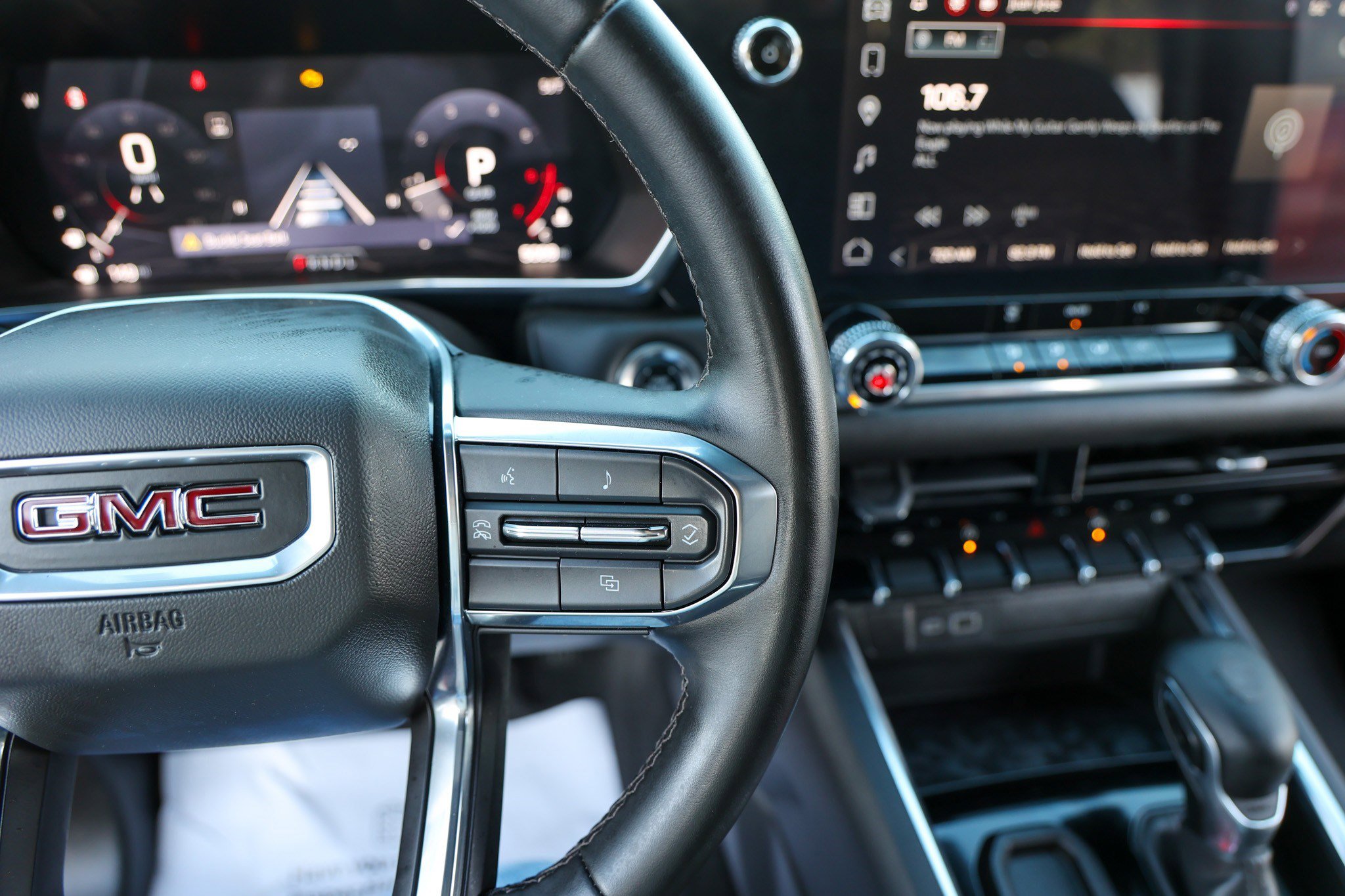 Used 2024 GMC Canyon Elevation w/ Trailering Package image 20