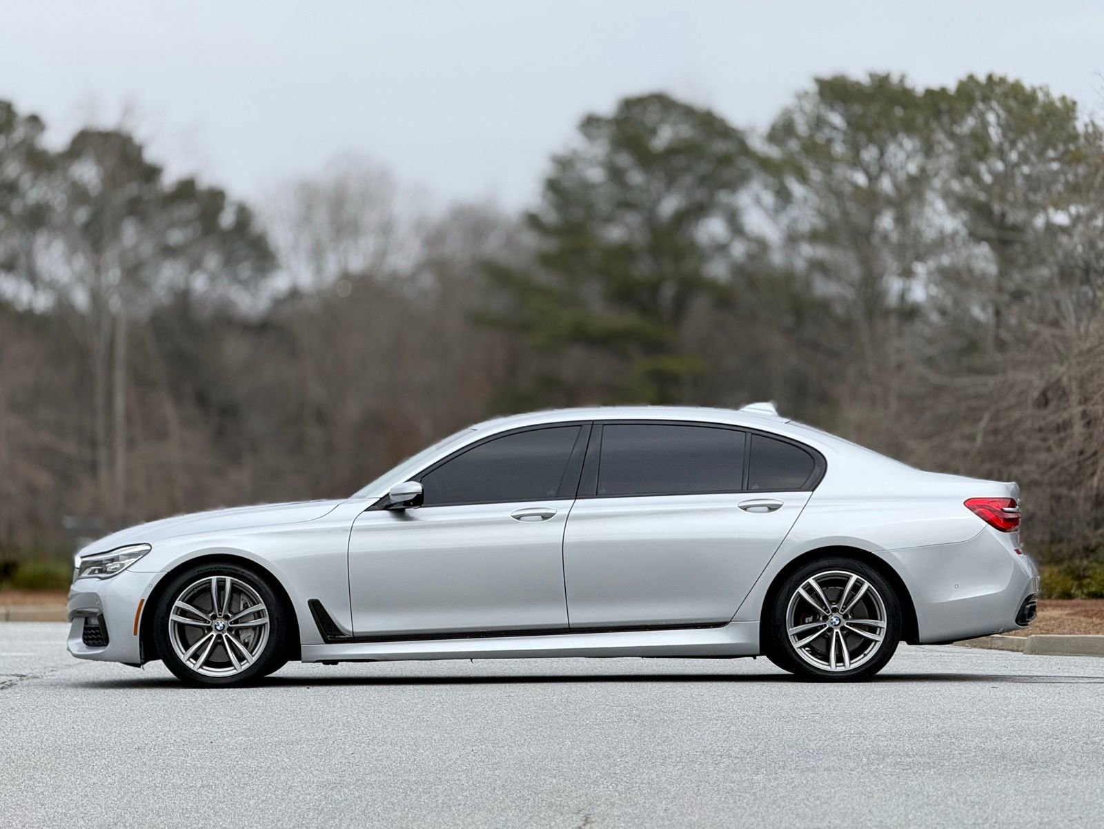 Used 2018 BMW 750i xDrive image 8