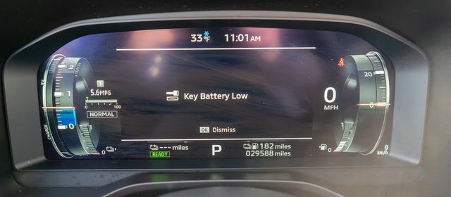 Used 2023 Mitsubishi Outlander 4WD Plug-In Hybrid image 27