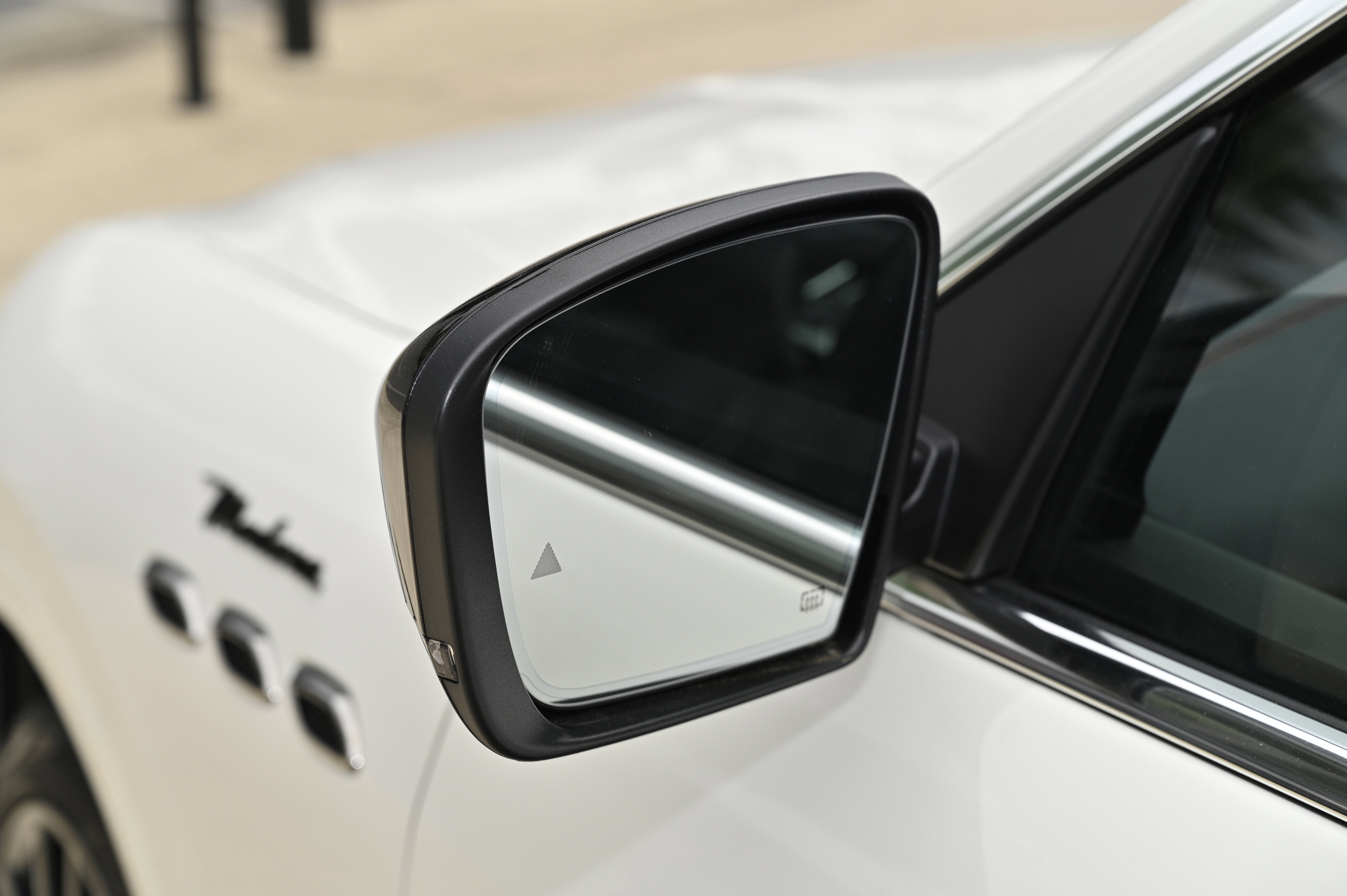 New 2024 Maserati Levante Modena Ultima image 14