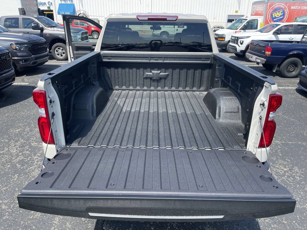 New 2026 Chevrolet Silverado 1500 RST w/ RST Select Package AWD/4WD image 22