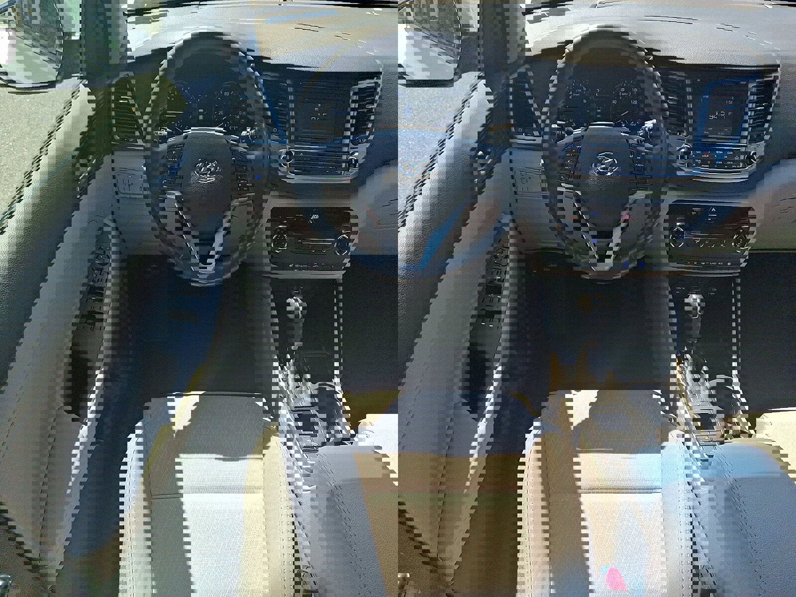 Used 2017 Hyundai Tucson Sport image 11