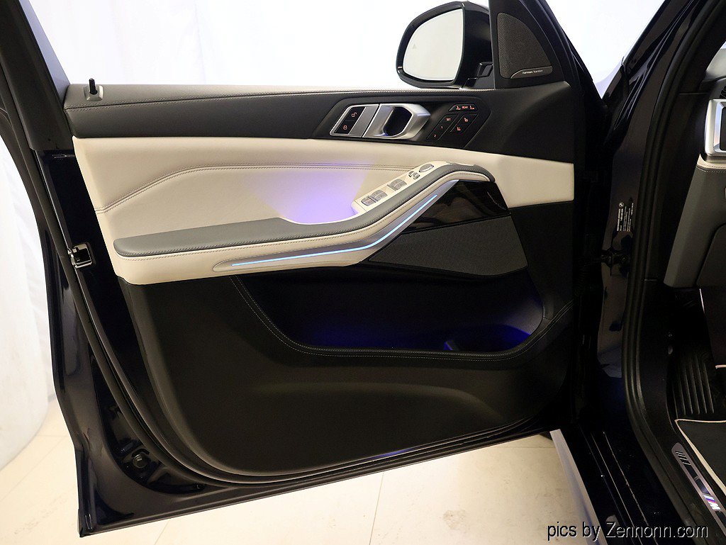 Certified 2025 BMW X7 xDrive40i AWD/4WD image 29