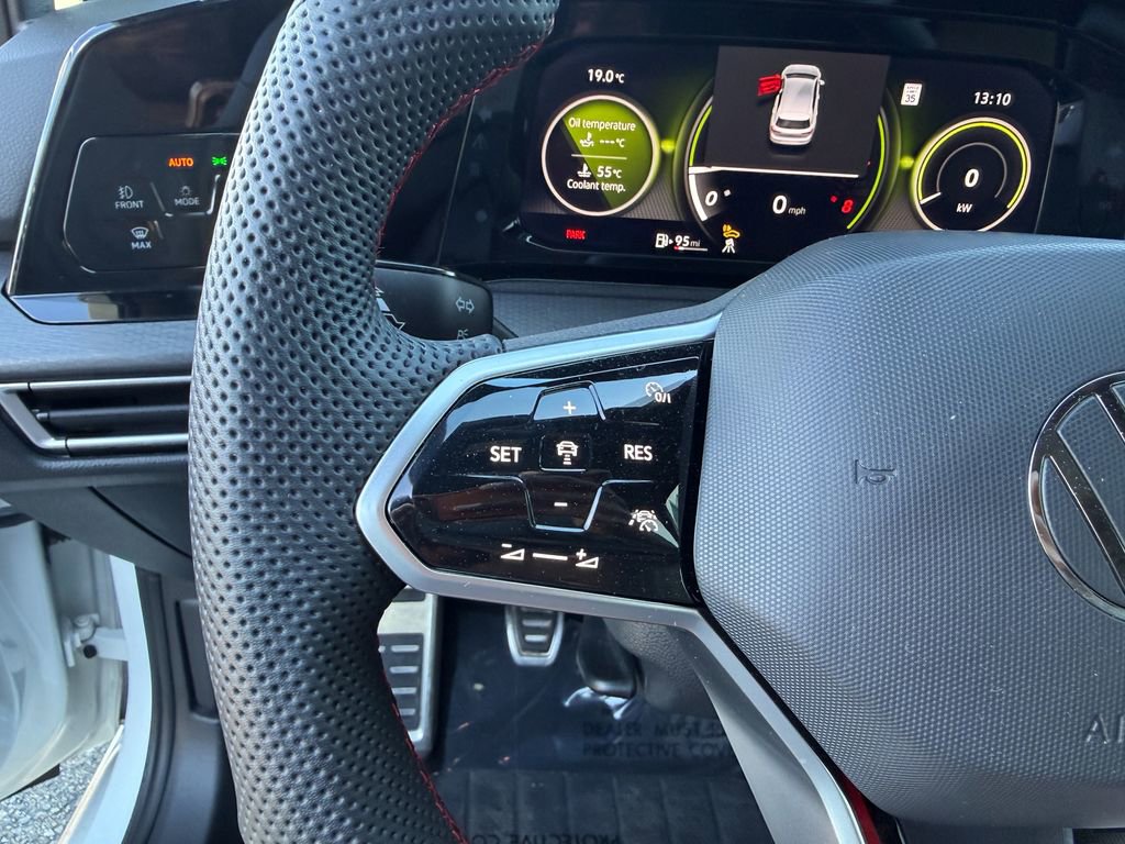 Used 2023 Volkswagen GTI SE image 19